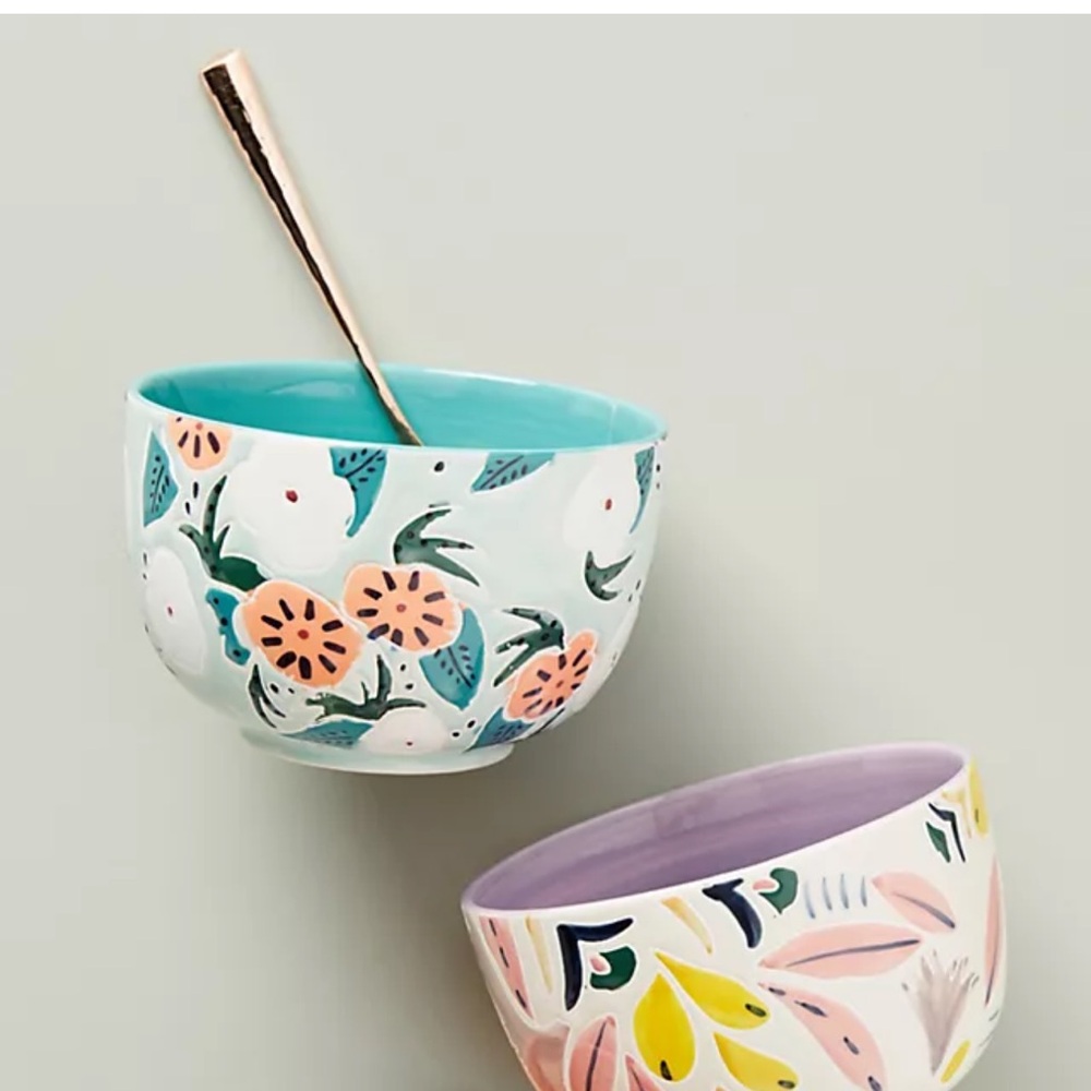 🌸✨ Anthropologie Mathilde Hand-Painted Stoneware Bowls – Set of 3 ✨🌸